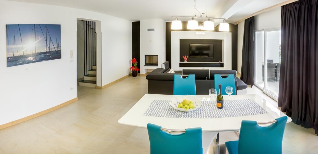 Trogir Residence Vila A Seget Vranjica Exteriör bild
